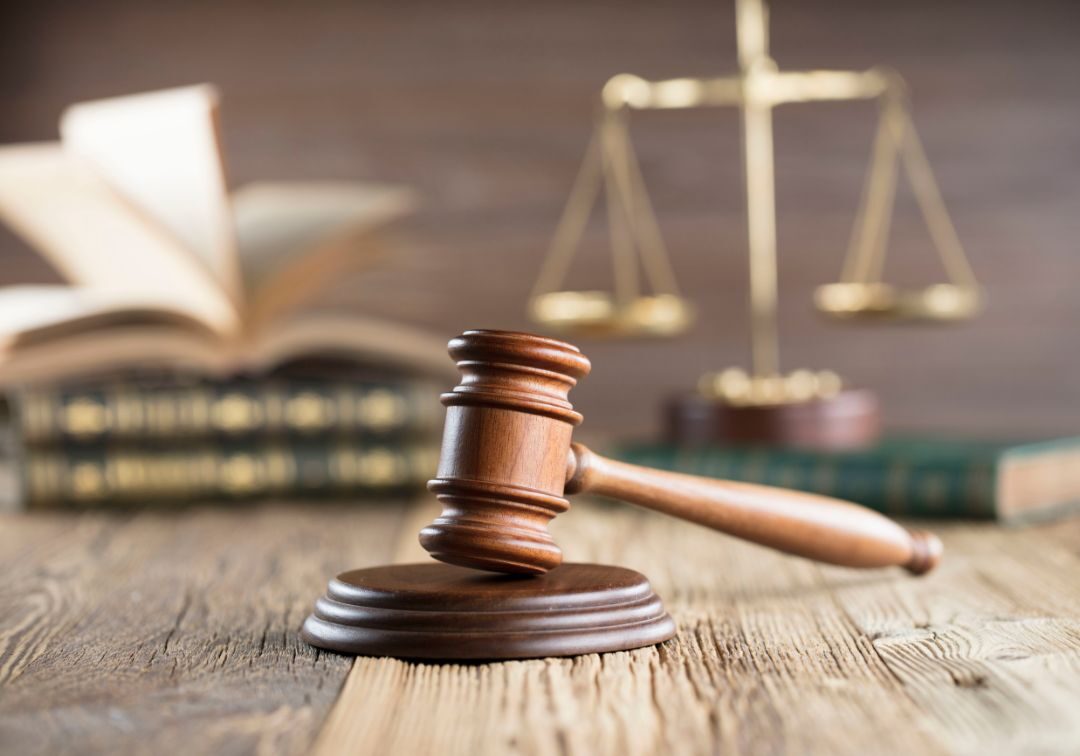 Bail Bonds for Manslaughter - 1 gavel, scales legal book